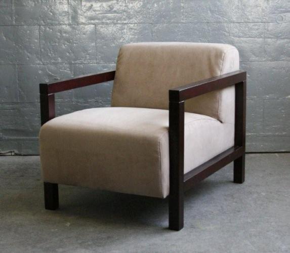 Open Arm Club Chair